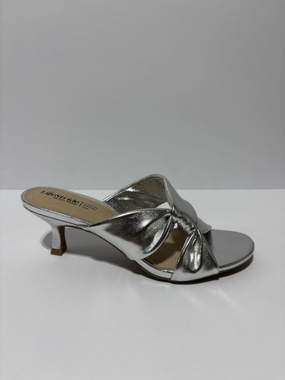 LifeStride Women’s Nori Kitten Heel Sandals Silver, Size 9 Wide